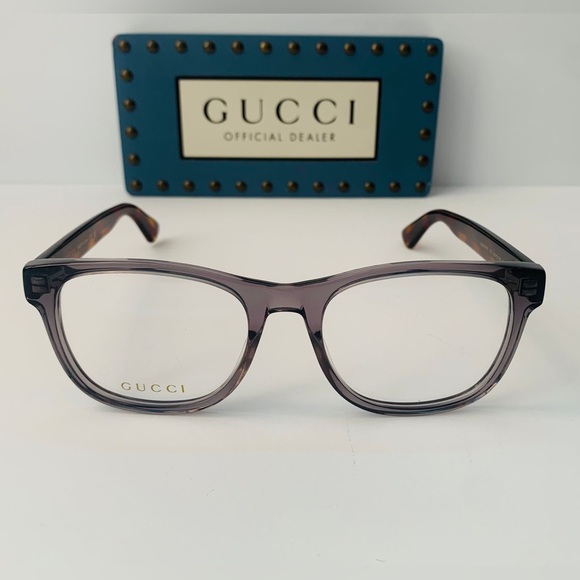 Gucci's GG0004ON features soft lines frames acetate front. Iconic web effect - Picture 3 of 16